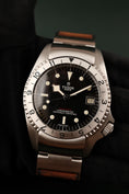 Load image into Gallery viewer, Tudor Black Bay 70150 Box + og. Papiere P01
