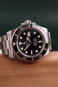 Bild in Galerie-Betrachter laden, Rolex Submariner Date 126610LN Box + og. Papiere 41mm, 2024
