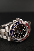 Bild in Galerie-Betrachter laden, Rolex GMT-Master II 126710BLRO Box + og. Papiere Pepsi 40mm
