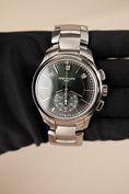 Load image into Gallery viewer, Patek Philippe Annual Calendar Chronograph 5905/1A-001 Box + og. Papiere Green Dial 42mm EU Delivered
