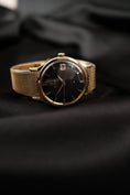 Load image into Gallery viewer, Omega Constellation 168005 Rare Black Pie Pan Dial
