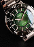 Load image into Gallery viewer, Oris Aquis Dat Watt 0174377344187 Original Papiere HANGANG LIMITED EDITION, Green Dial, LC DE
