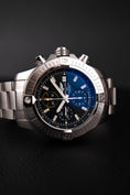 Bild in Galerie-Betrachter laden, Breitling Avenger Chronograph 45 A13317 Box + og. Papiere
