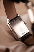 Bild in Galerie-Betrachter laden, Jaeger-LeCoultre Reverso Squadra GMT 230877 Box + og. Papiere
