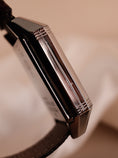 Bild in Galerie-Betrachter laden, Jaeger-LeCoultre Reverso Squadra GMT 230877 Box + og. Papiere
