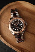 Bild in Galerie-Betrachter laden, Rolex Yacht-Master  126621 Box + og. Papiere S/RG
