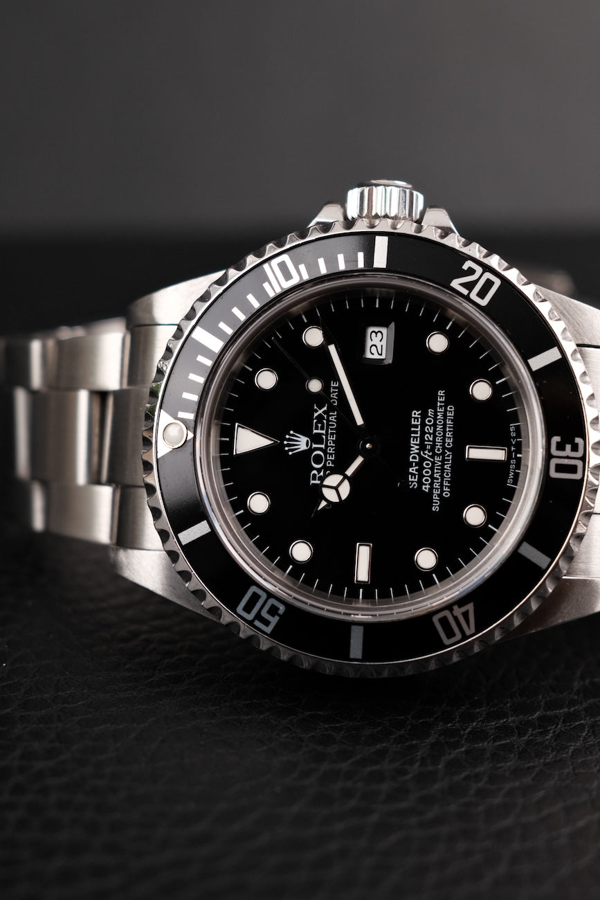 Rolex Sea-Dweller 4000, LC100 16600 Box + og. Papiere