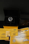 Cargar la imagen en la vista de la galería, Breitling Superocean Steelfish A17390-3014 Box + og. Papiere German Delivered
