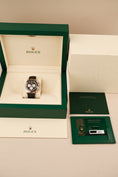 Bild in Galerie-Betrachter laden, Rolex Daytona 126515LN Box + og. Papiere Everose, 2024
