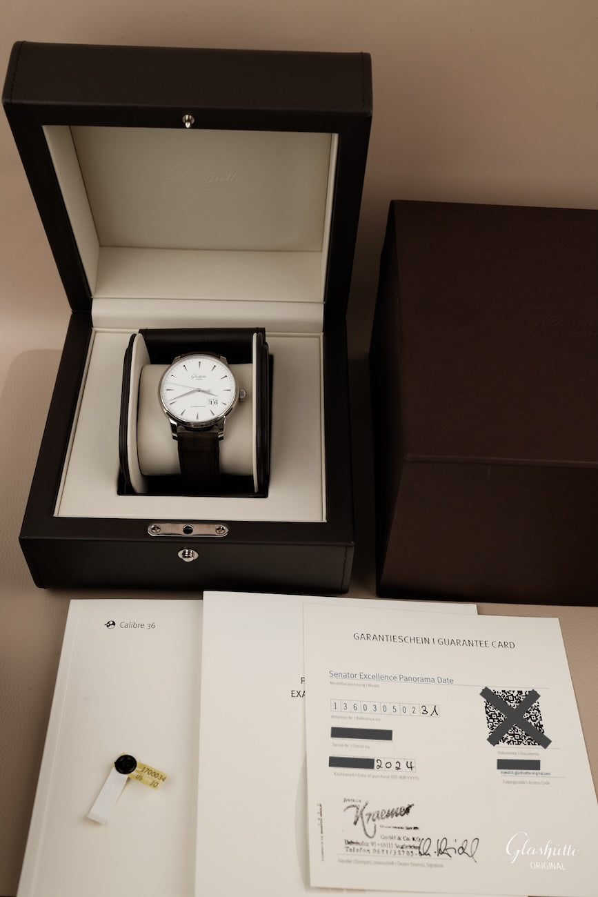 Glashütte Senator Excellence Panorama Big Date 1-36-03-05-02-31 Box + og. Papiere German Delivered