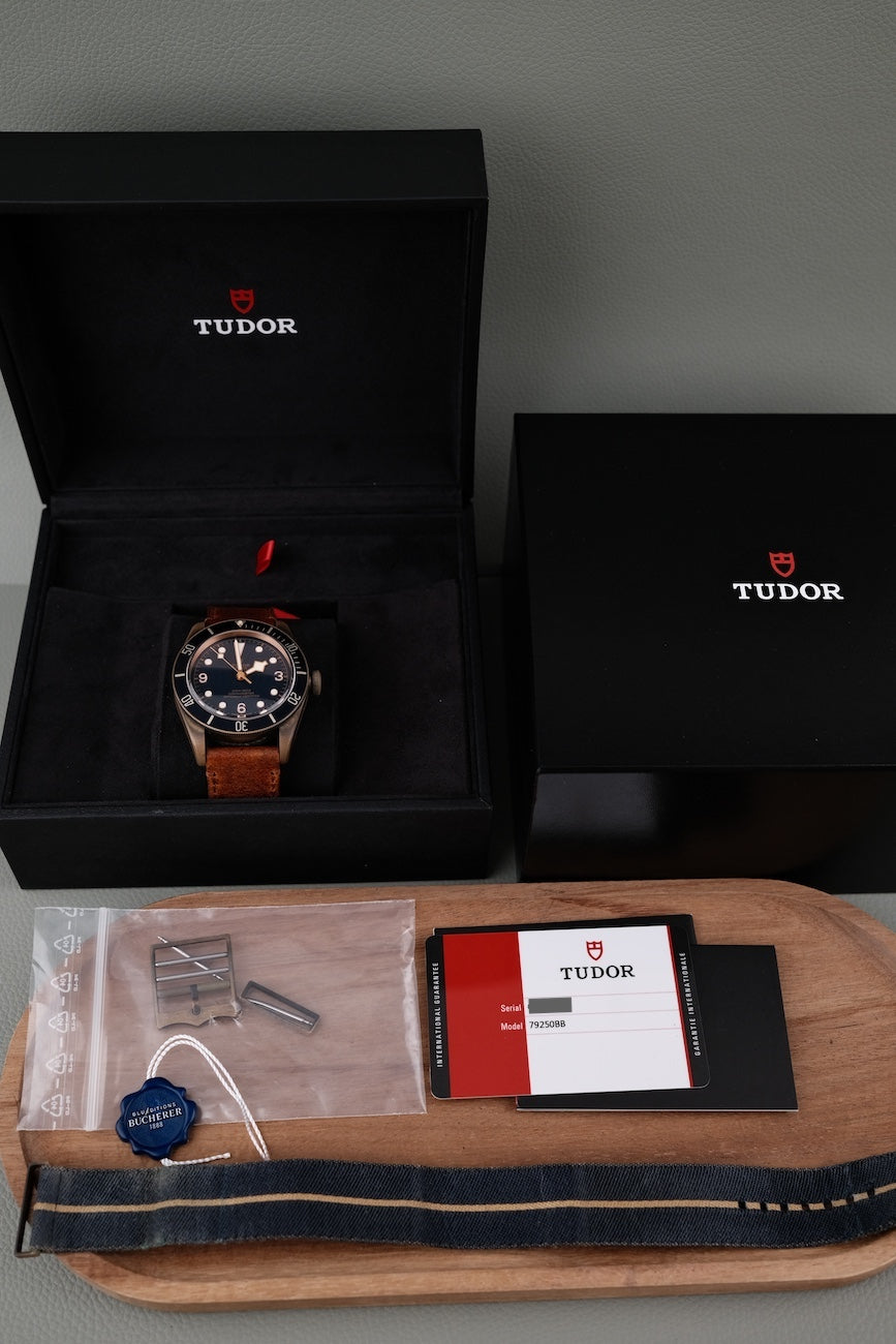 Tudor Black Bay Bronze 79250BB Box + og. Papiere Bucherer Edition Blue, German Delivered