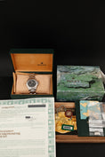 Bild in Galerie-Betrachter laden, Rolex Explorer II 16570 Box + og. Papiere Black Dial, Serviced, A-Series
