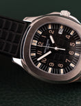 Bild in Galerie-Betrachter laden, Patek Philippe Aquanaut 5064 Quartz
