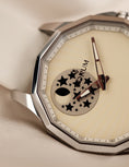 Load image into Gallery viewer, Corum Admiral's Cup Legend 38 Mystery Moon A384/03118 Box + og. Papiere
