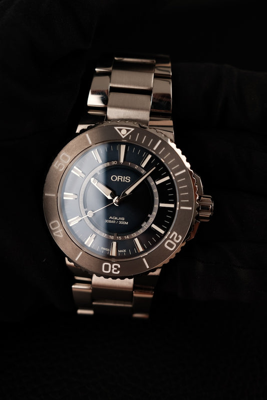 Oris AQUIS 0173377304125 Box + og. Papiere Source of Life Limited Edition