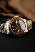 Cargar la imagen en la vista de la galería, Rolex GMT-Master Rootbeer 16753 Box Nipple Tritium Dial Tiger Eye Jubilee
