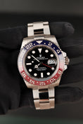 Bild in Galerie-Betrachter laden, Rolex GMT-Master II 126710BLRO Box + og. Papiere Pepsi 40mm
