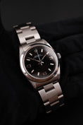 Cargar la imagen en la vista de la galería, Rolex Oyster Perpetual 31 67480  Original Papiere Black ‚Explorer‘ Dial, Serviced
