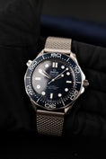 Load image into Gallery viewer, Omega Seamaster Diver 300 M 21030422003002 Box + og. Papiere James Bond 60th Anniversary Special Edition, New, German Delivered, Partly Stickered
